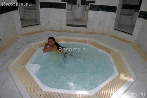 Sea Garden Resort 27